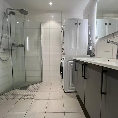 Attraktiv Utsiktsleilighet Lägenhet *