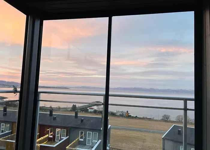 Attraktiv Utsiktsleilighet Apartamento Ranheim